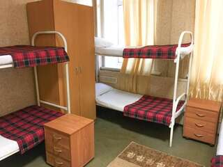 Гостиница Гнездо Москва Спальное место на двухъярусной кровати в общем номере для женщин-5